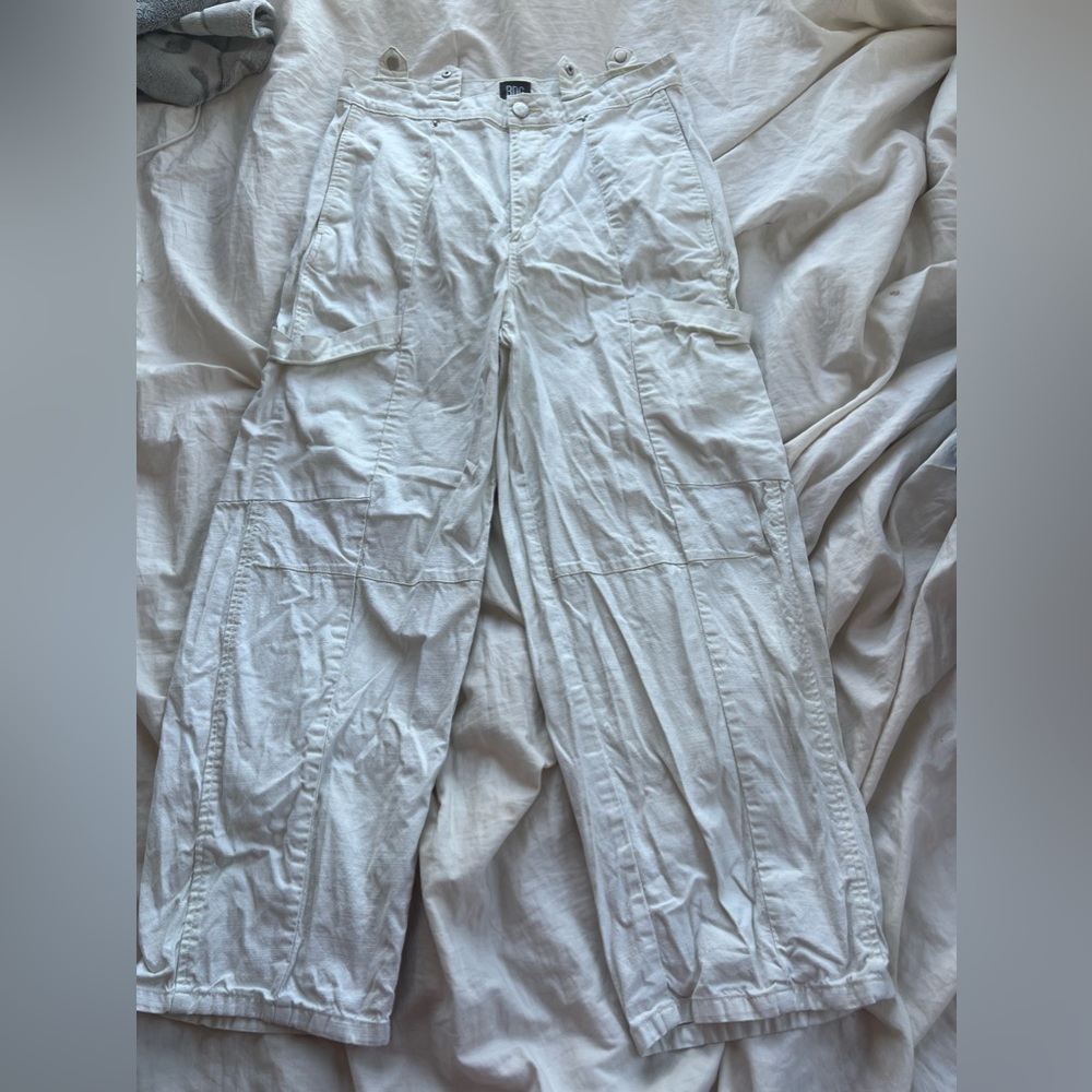 urban outfitter cargo pants